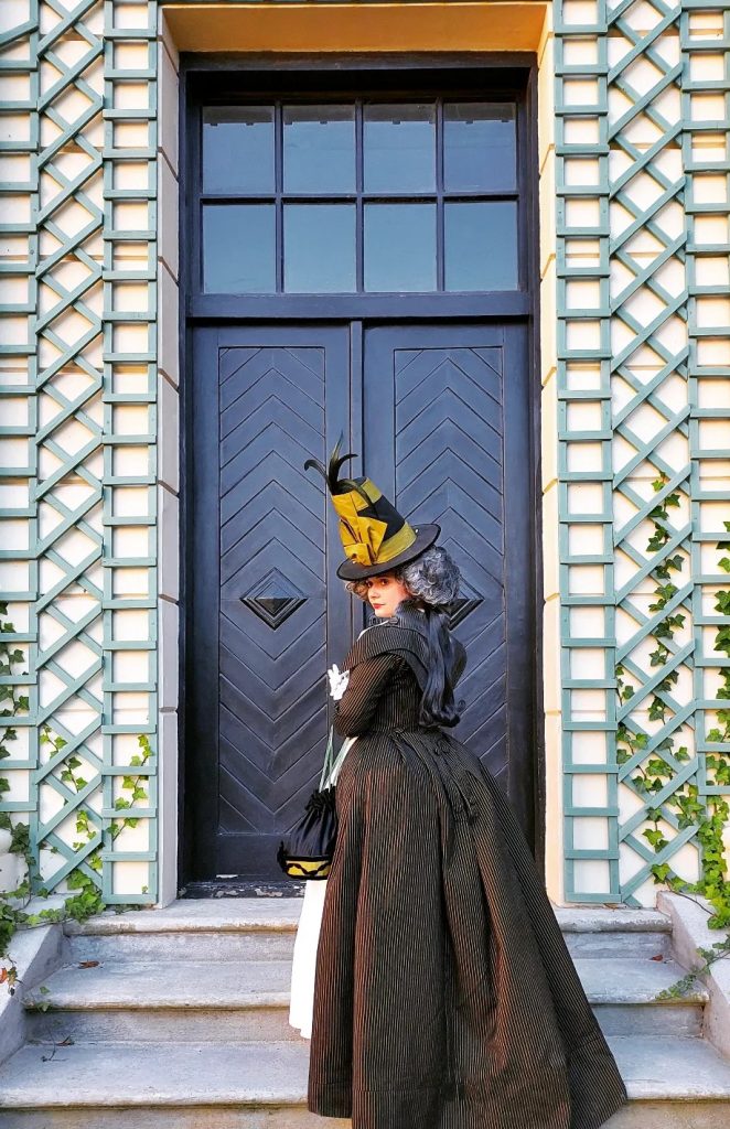 Woman’s dress, 1790, robe à la redingote style